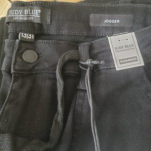 NWT Judy Blue black joggers